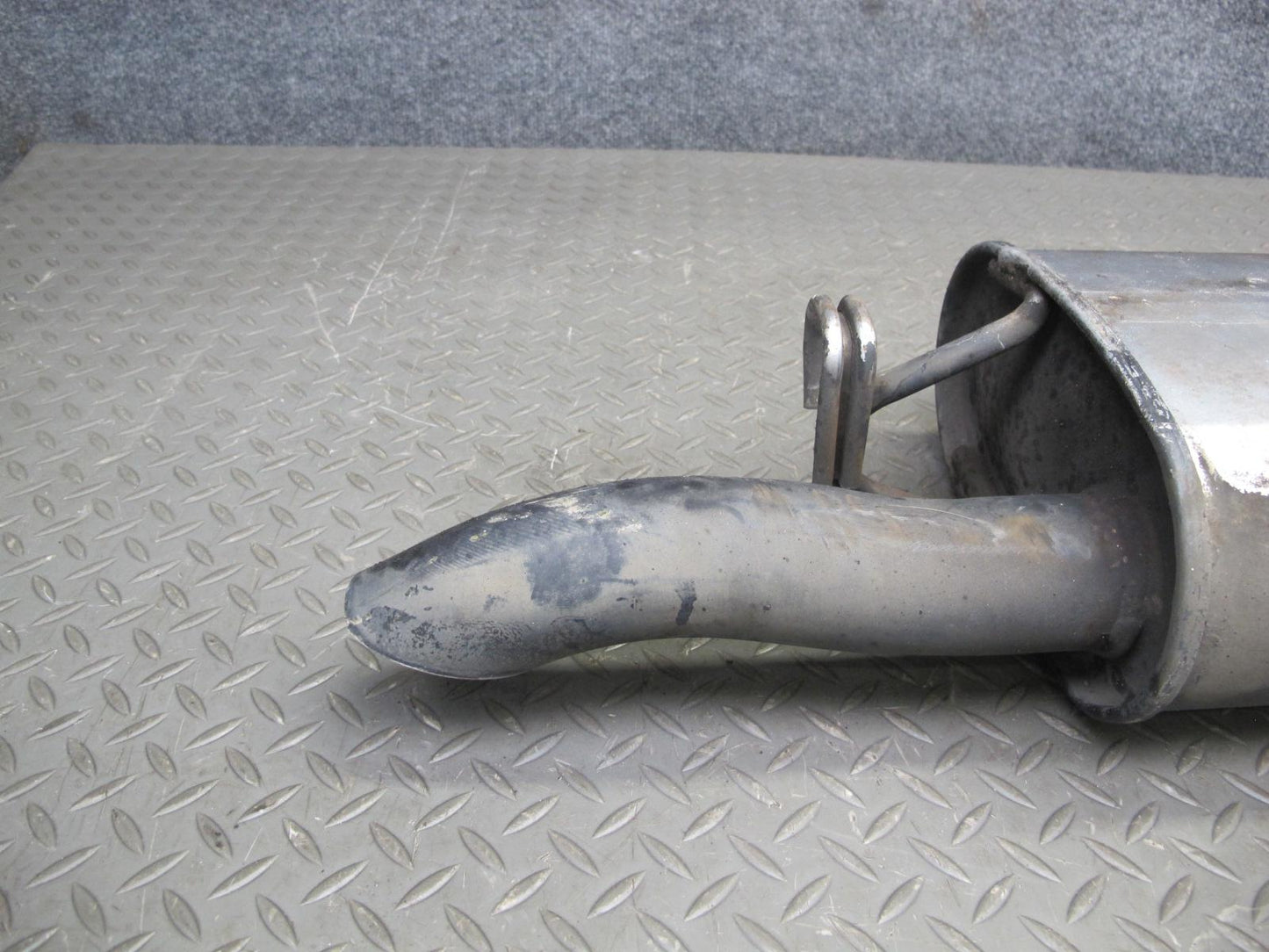 98-00 Lexus UCF20L LS400 Set of 2 Rear Left & Right Exhaust Muffler OEM