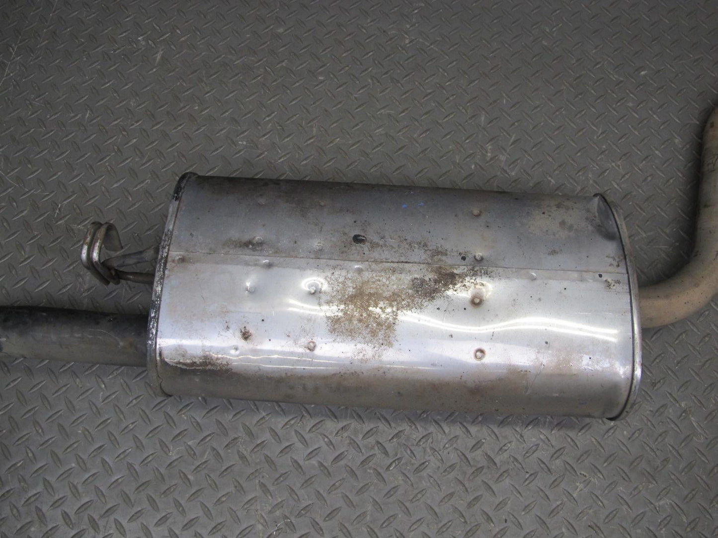 98-00 Lexus UCF20L LS400 Set of 2 Rear Left & Right Exhaust Muffler OEM