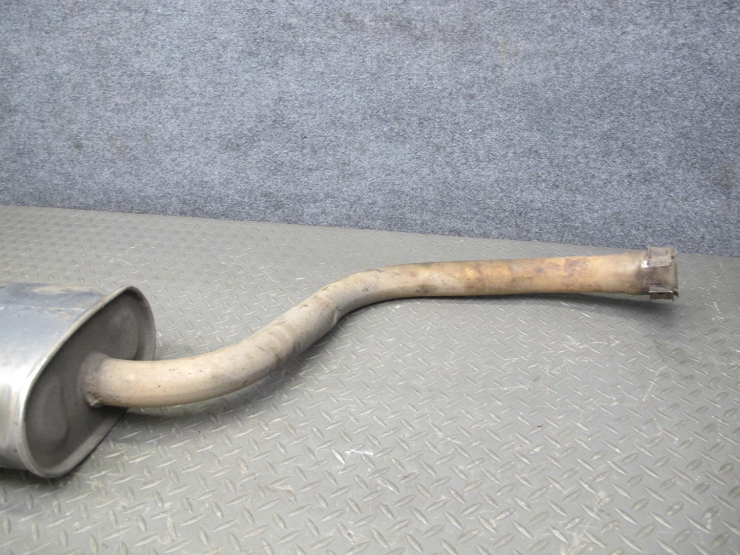 98-00 Lexus UCF20L LS400 Set of 2 Rear Left & Right Exhaust Muffler OEM