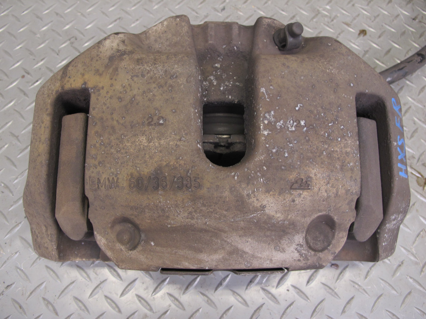 2010-2011 BMW X6 E72 Hybrid AWD Front Left & Right Side Brake Caliper Set of 2