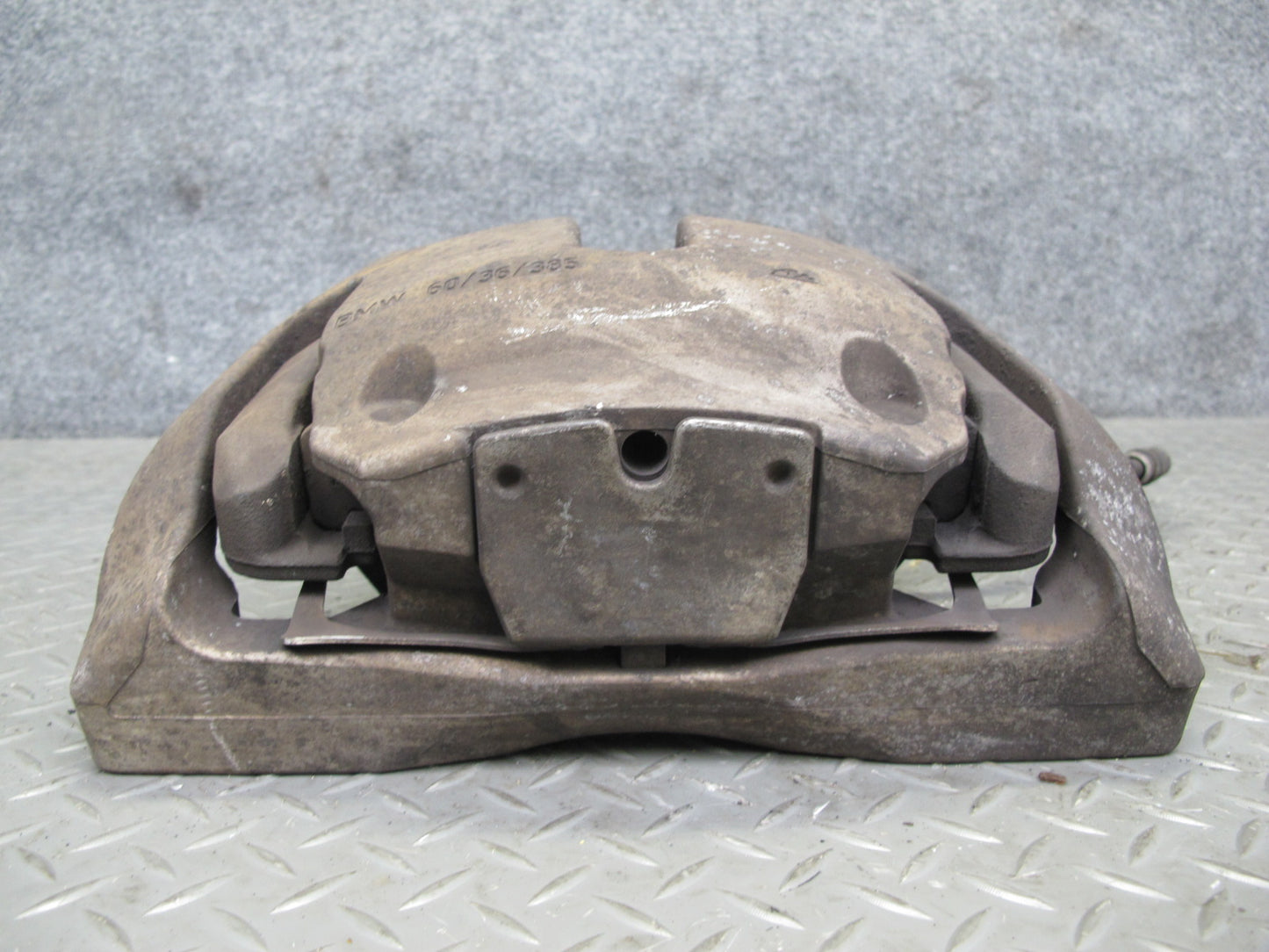 2010-2011 BMW X6 E72 Hybrid AWD Front Left & Right Side Brake Caliper Set of 2