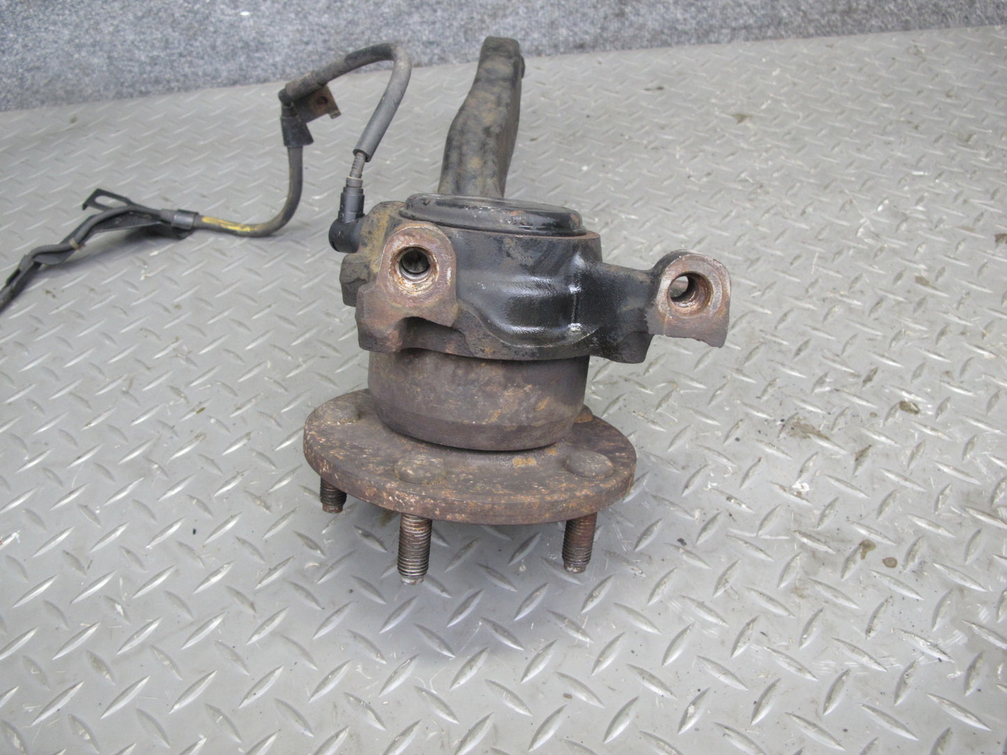 98-05 Lexus GS430 GS300 Front Right Spindle Knuckle Wheel Hub Bearing OEM