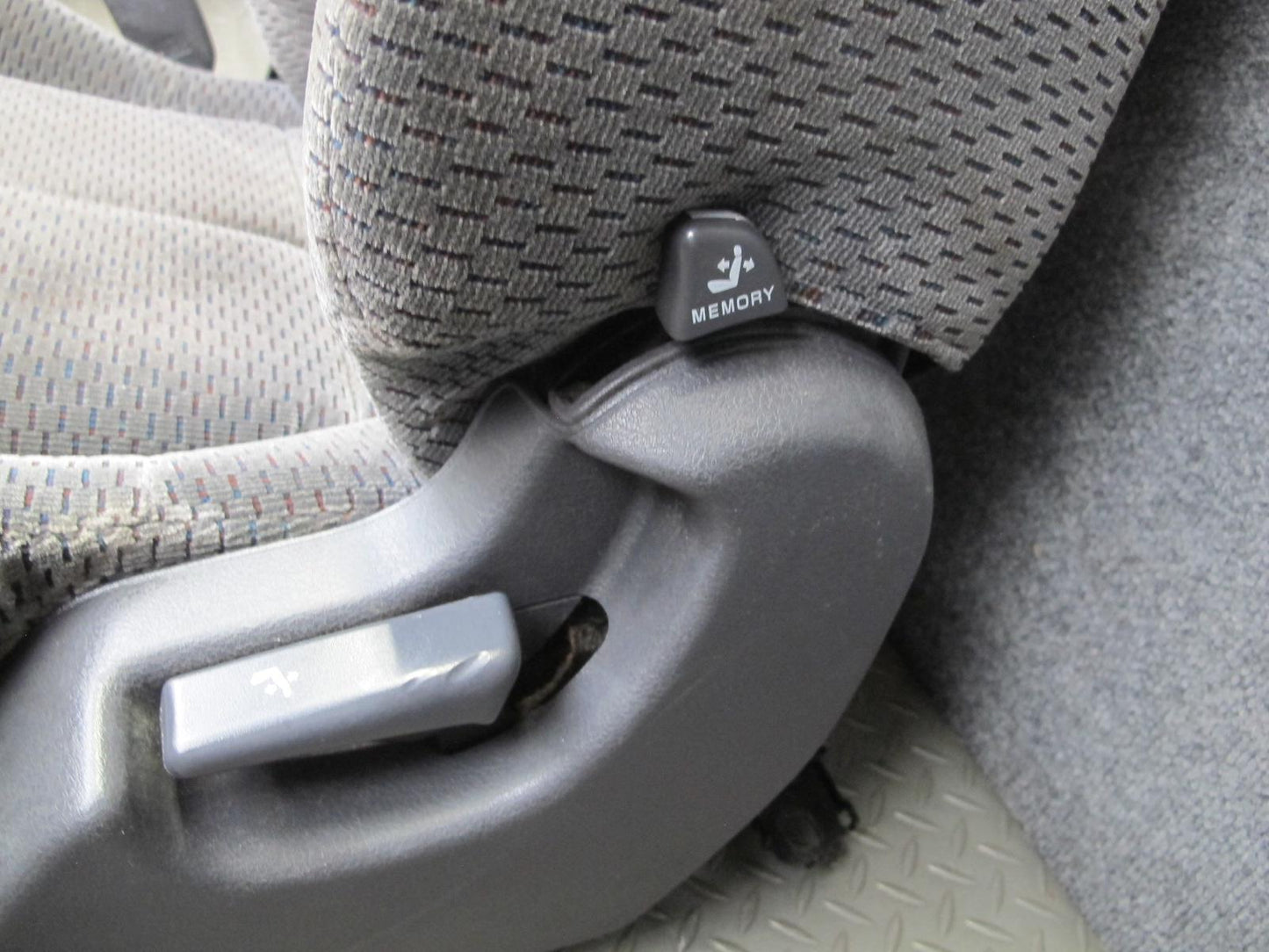 91-93 Dodge Stealth 3000GT Front & Rear Cloth Seat Set Gray OEM