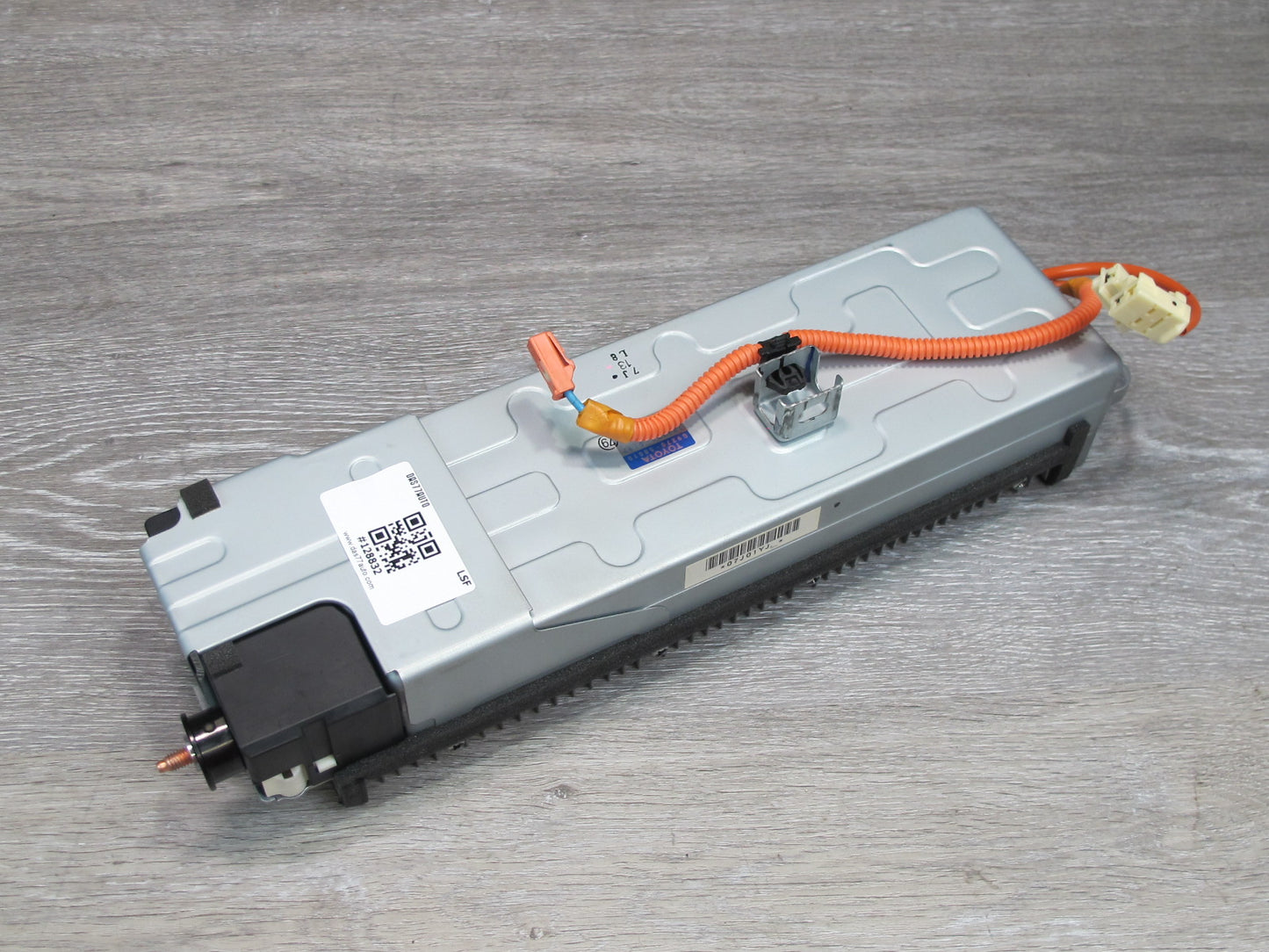 08-09 Lexus UVF46L LS600HL High Voltage Hybrid Battery Converter Module OEM