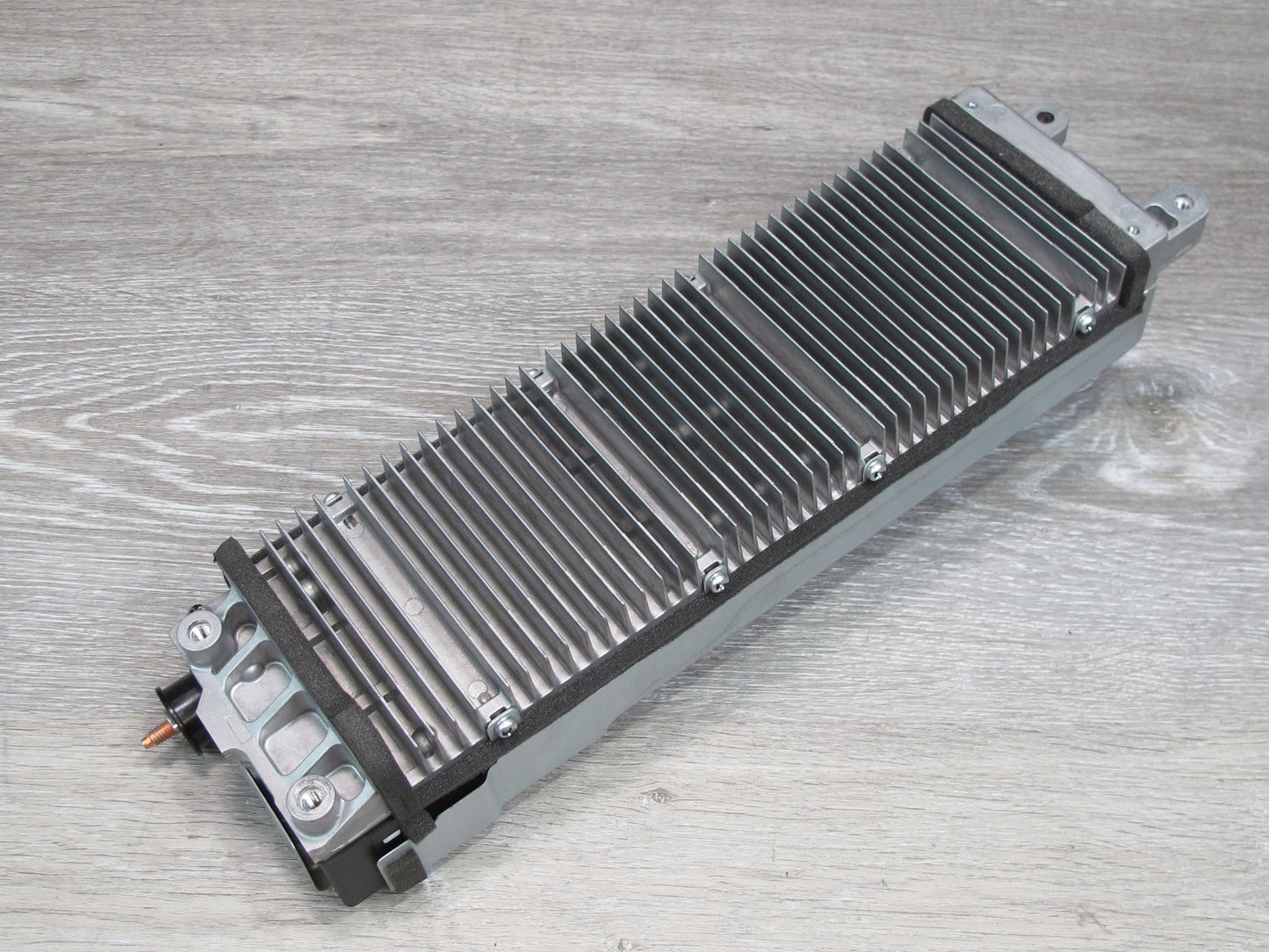 08-09 Lexus UVF46L LS600HL High Voltage Hybrid Battery Converter Module OEM