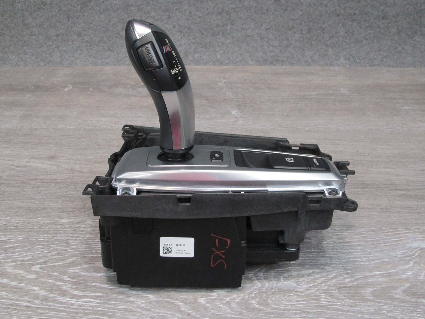 10-14 BMW E70 E71 X5M X6M A/T Automatic Transmission Gear Shifter Selector OEM