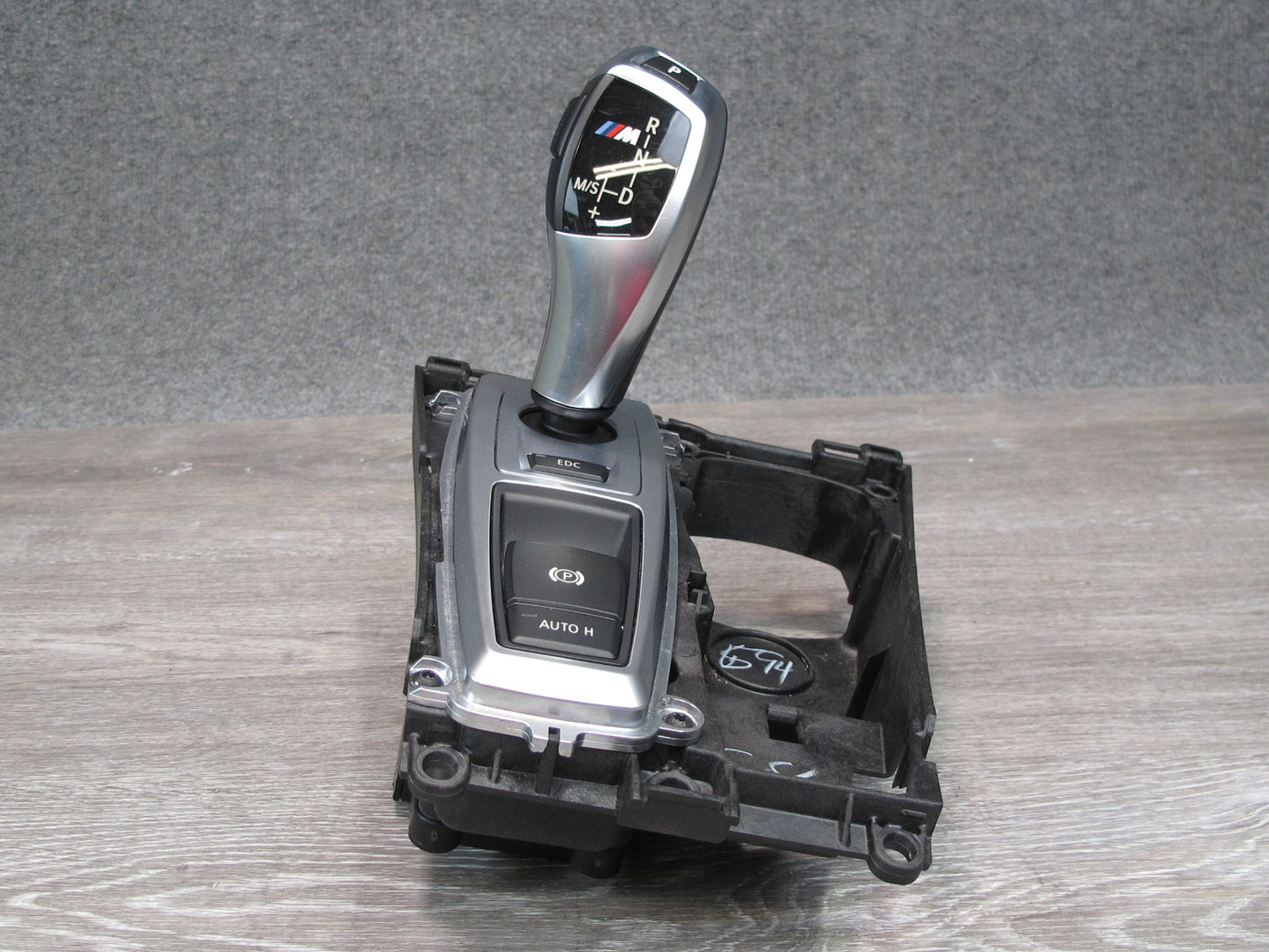 10-14 BMW E70 E71 X5M X6M A/T Automatic Transmission Gear Shifter Selector OEM