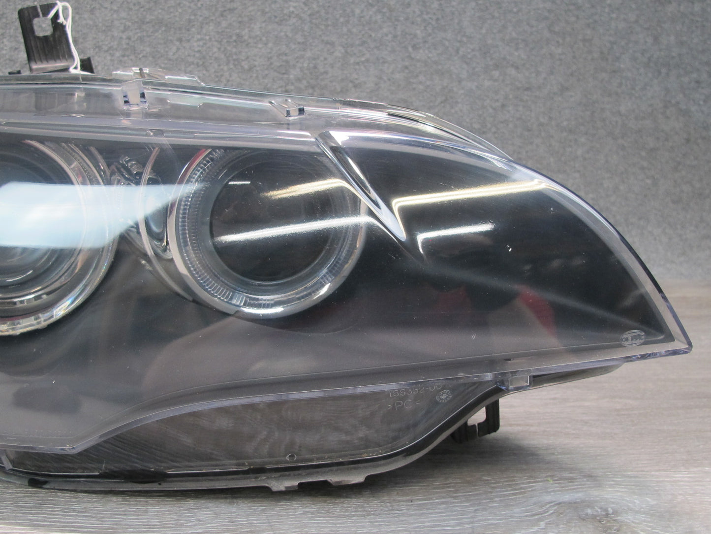 2008-2014 BMW E71 E72 X6 Front Right Xenon HID Adaptive Headlight Lamp w Ballast