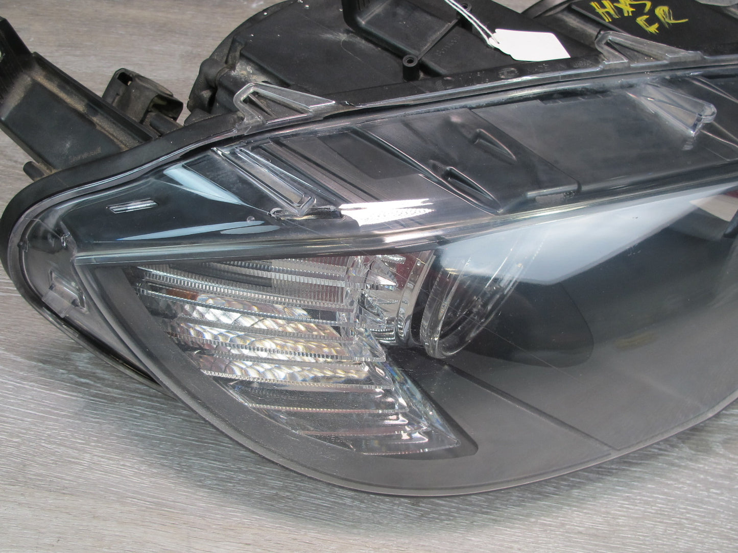 2008-2014 BMW E71 E72 X6 Front Right Xenon HID Adaptive Headlight Lamp w Ballast