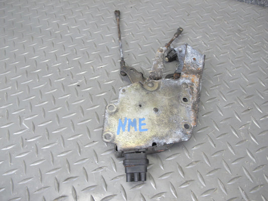 77-85 Mercedes W123 Gas Accelerator Linkage Bracket Support Set OEM