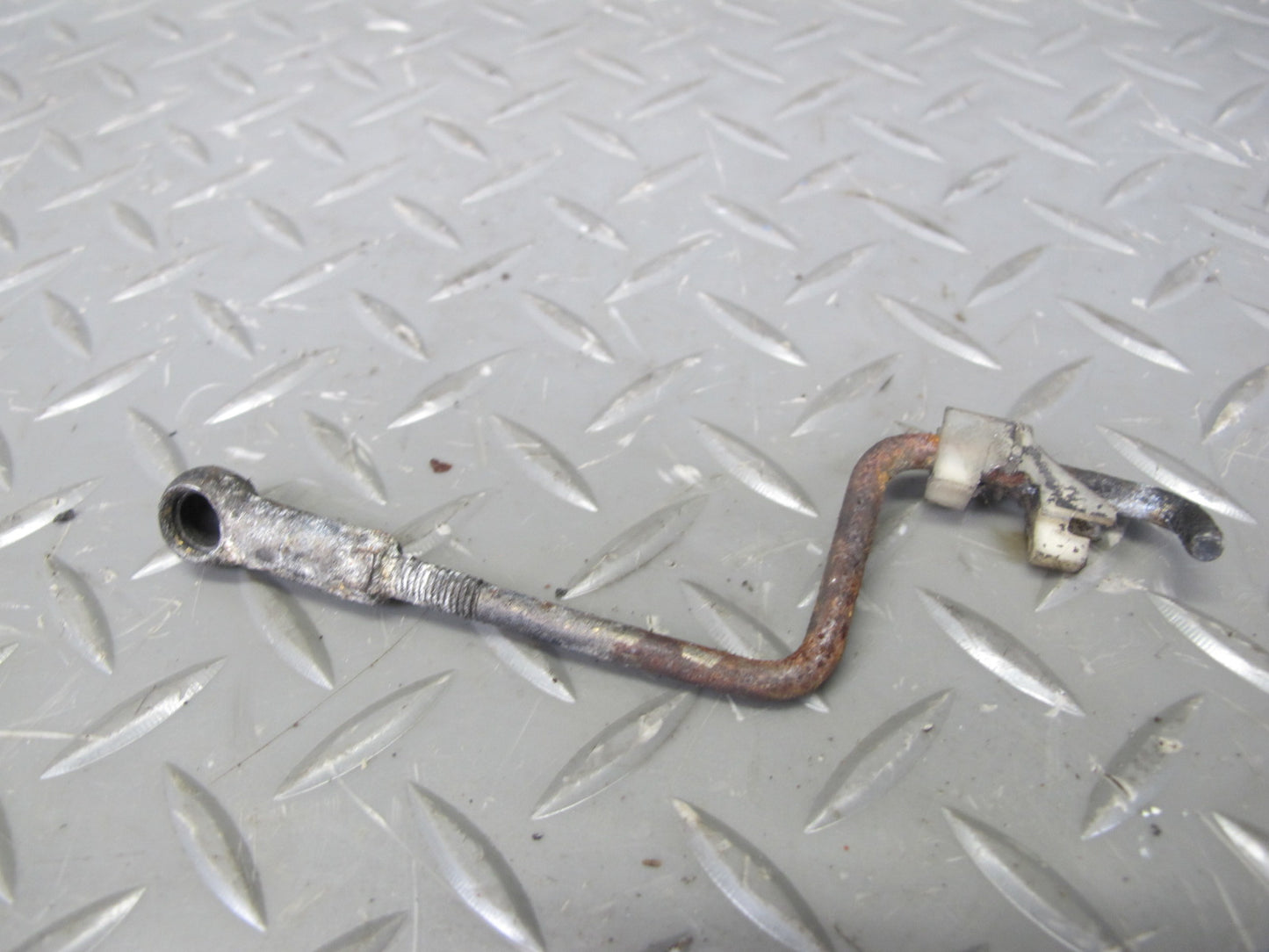 77-85 Mercedes W123 Gas Accelerator Linkage Bracket Support Set OEM