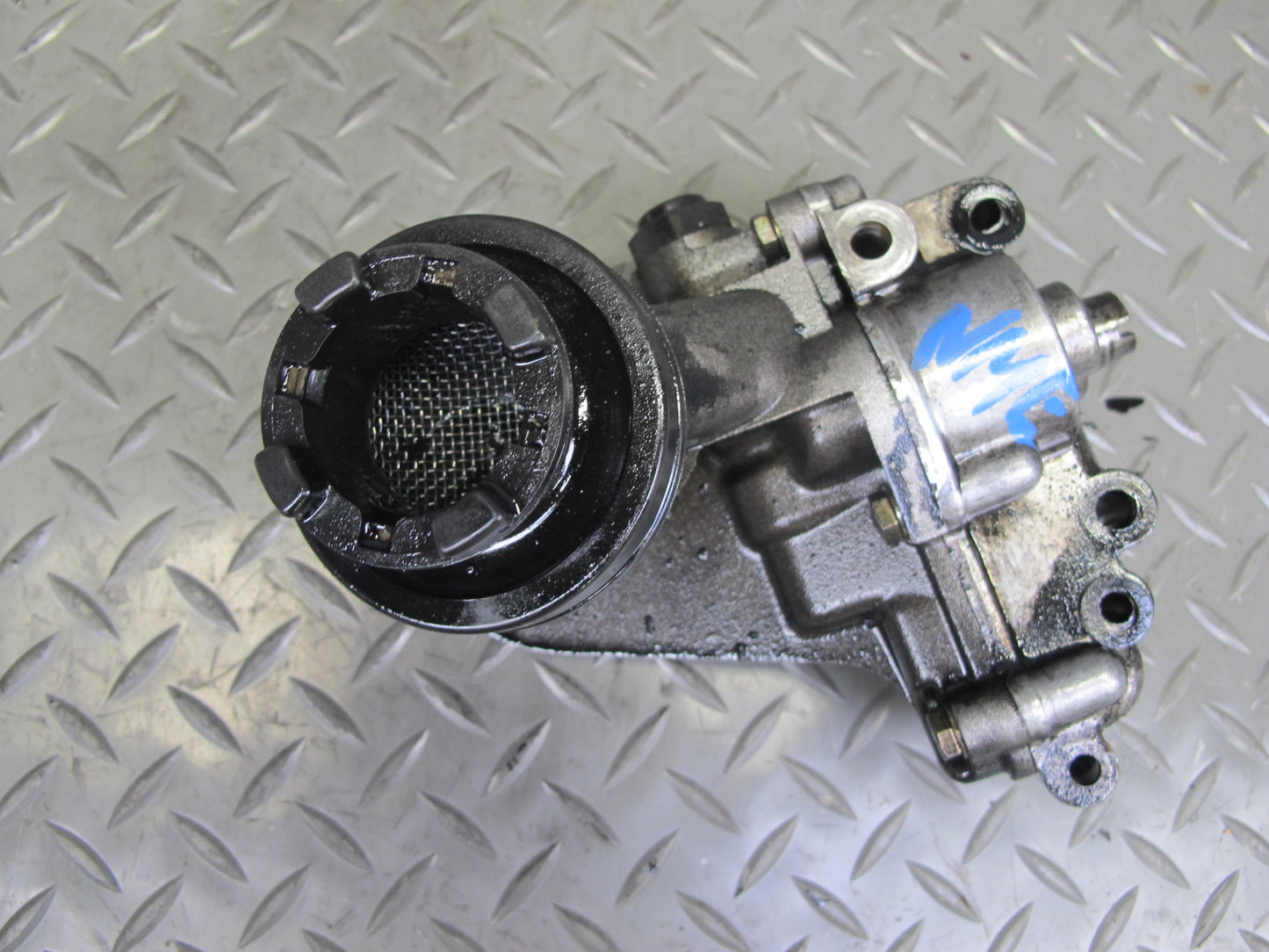 82-85 Mercedes W123 300D 617.952 Diesel Engine Motor Oil Pump 6171810101 OEM