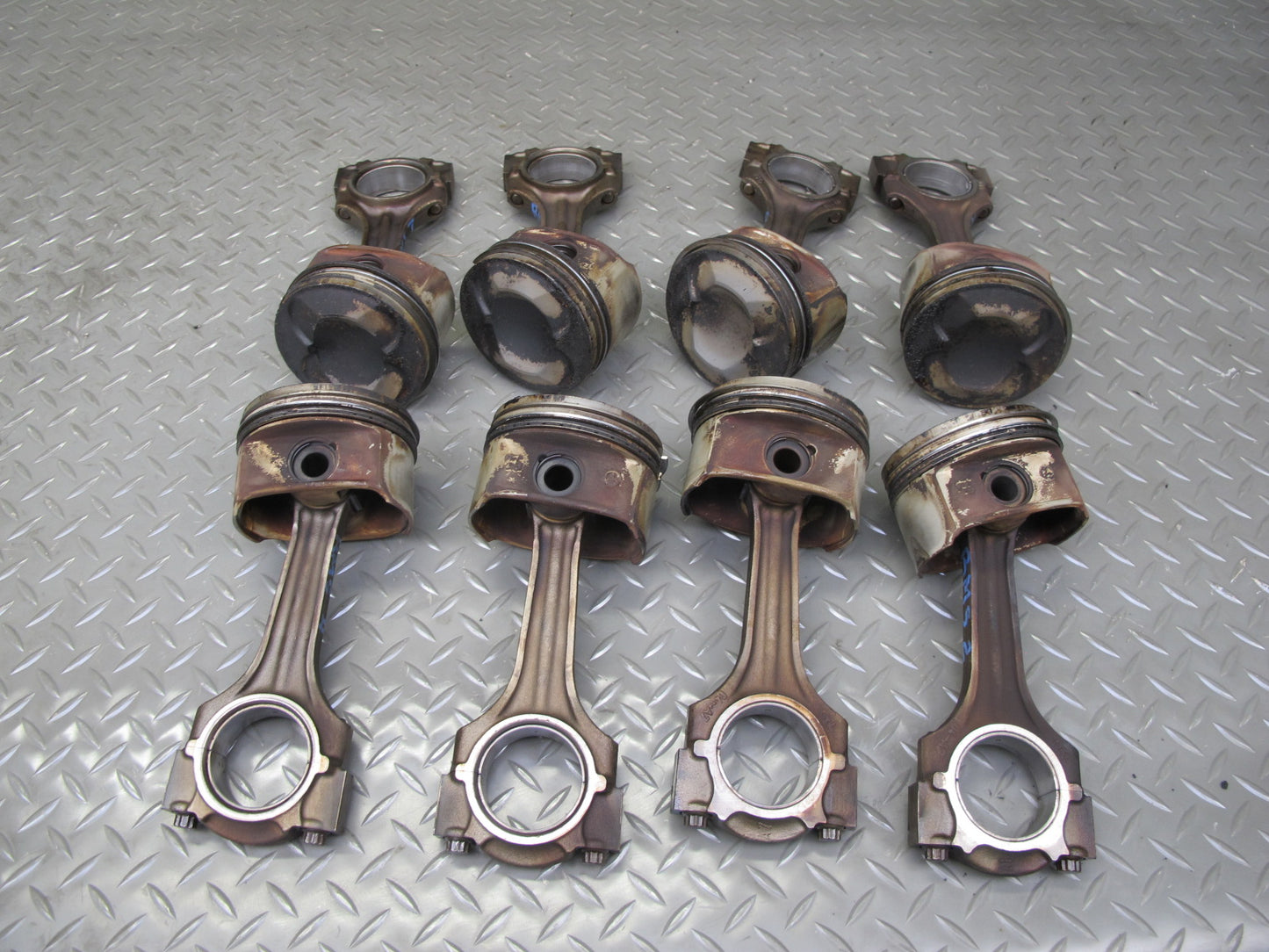 96-99 Mercedes W140 S500 5.0L M119 119.980 Engine Piston Connecting Rod Set OEM
