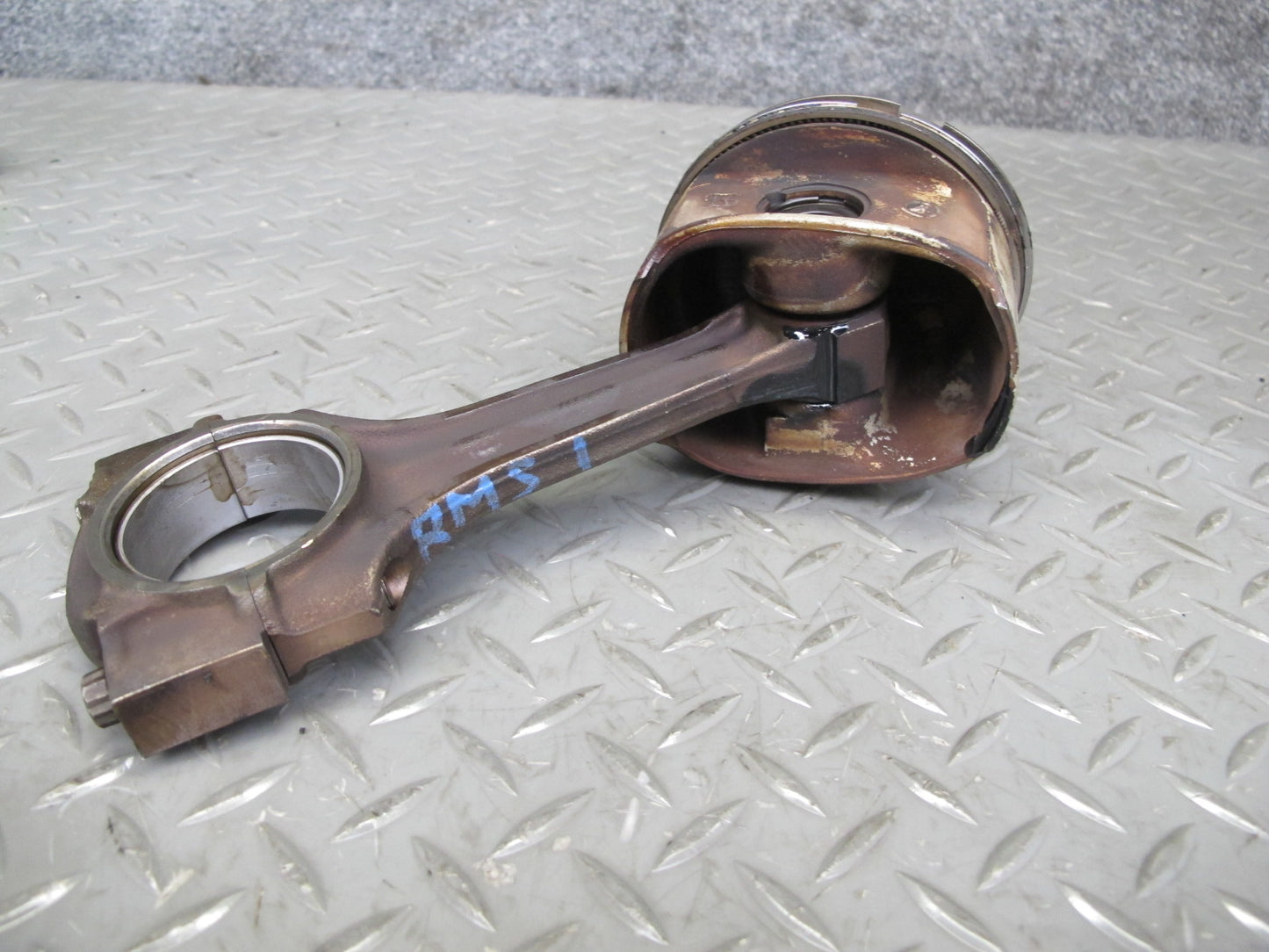 96-99 Mercedes W140 S500 5.0L M119 119.980 Engine Piston Connecting Rod Set OEM