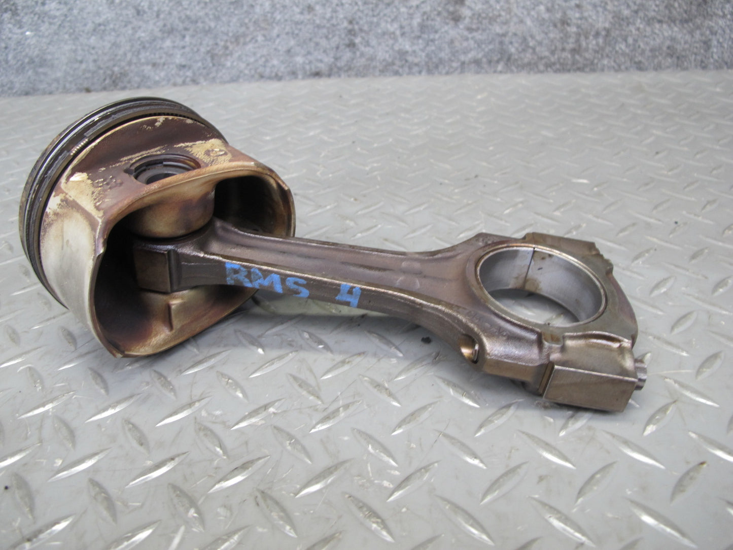 96-99 Mercedes W140 S500 5.0L M119 119.980 Engine Piston Connecting Rod Set OEM