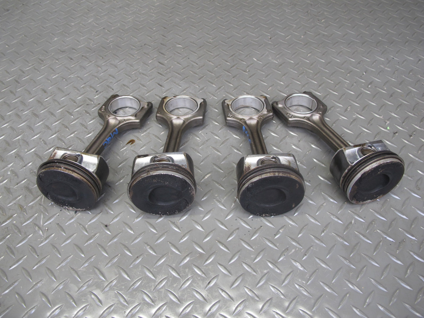 11-12 Mini JCW R55 R56 R57 R58 N14 Set of 4 Engine Piston Connecting Rod 77K OEM