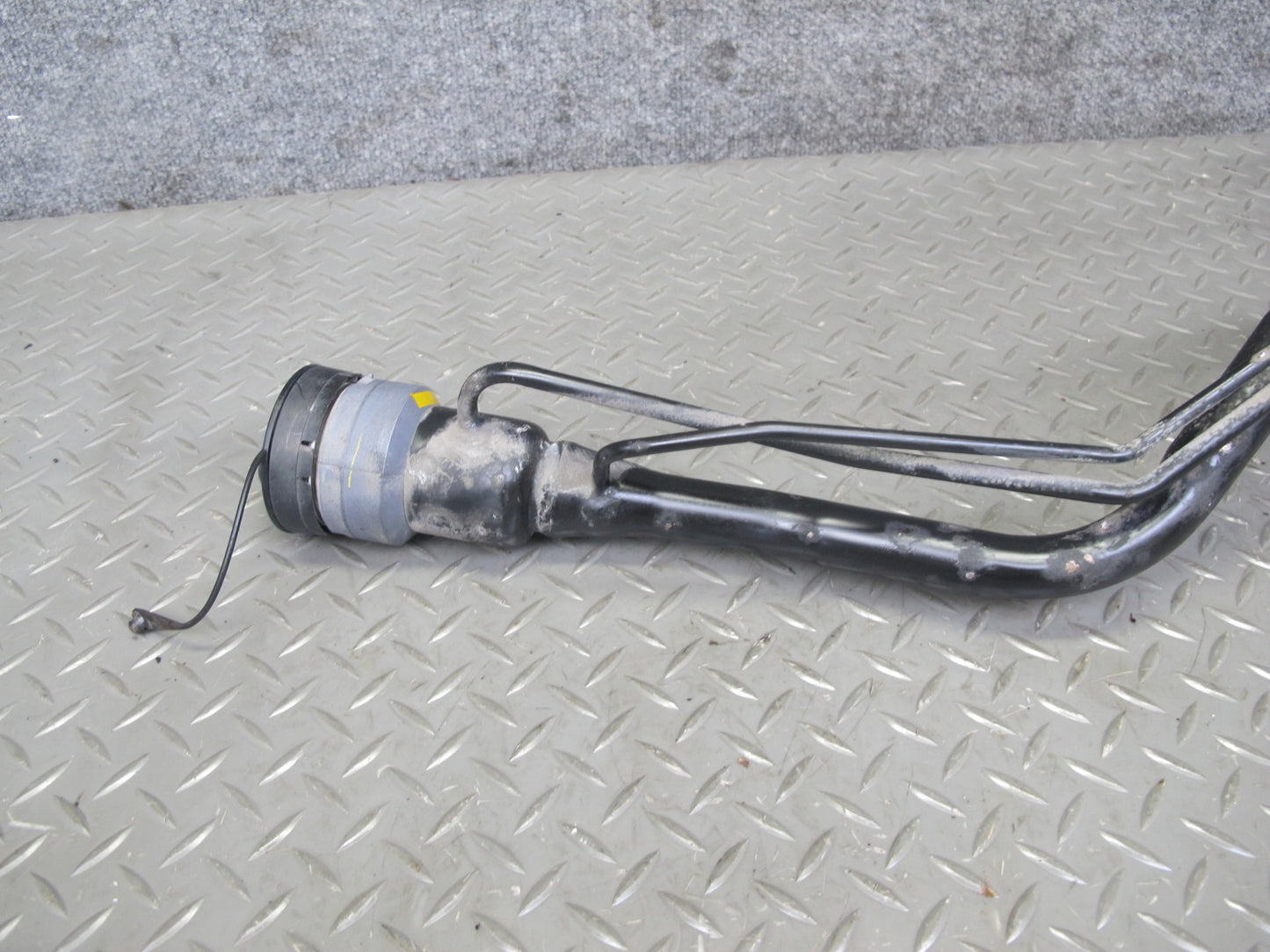03-05 Lexus JZS160L GS300 Gas Fuel Tank Filler Neck Pipe w Cap OEM