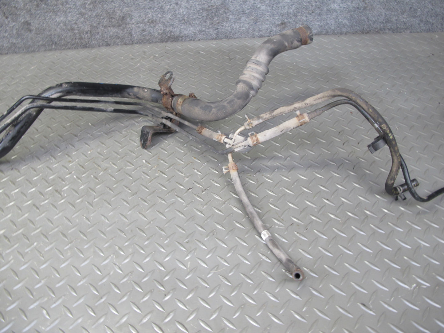 03-05 Lexus JZS160L GS300 Gas Fuel Tank Filler Neck Pipe w Cap OEM