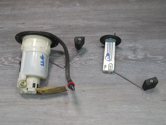 01-05 Lexus JZS160L GS300 Set of 2 Fuel Pump Level Sensor Assembly OEM