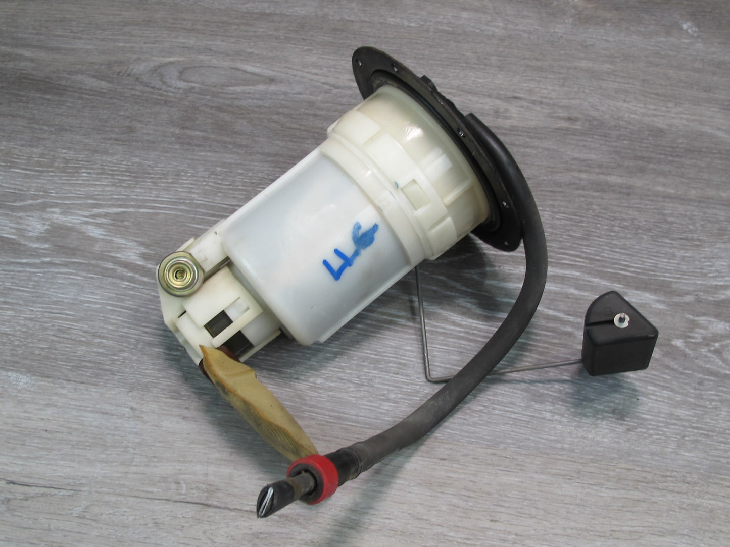 01-05 Lexus JZS160L GS300 Set of 2 Fuel Pump Level Sensor Assembly OEM