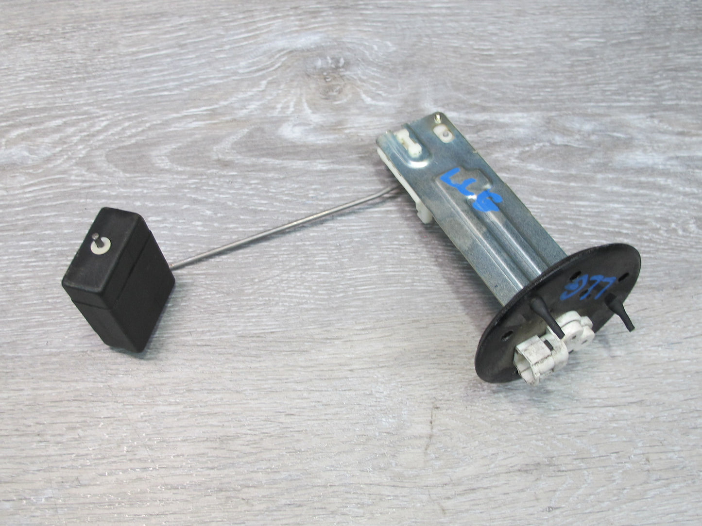 01-05 Lexus JZS160L GS300 Set of 2 Fuel Pump Level Sensor Assembly OEM