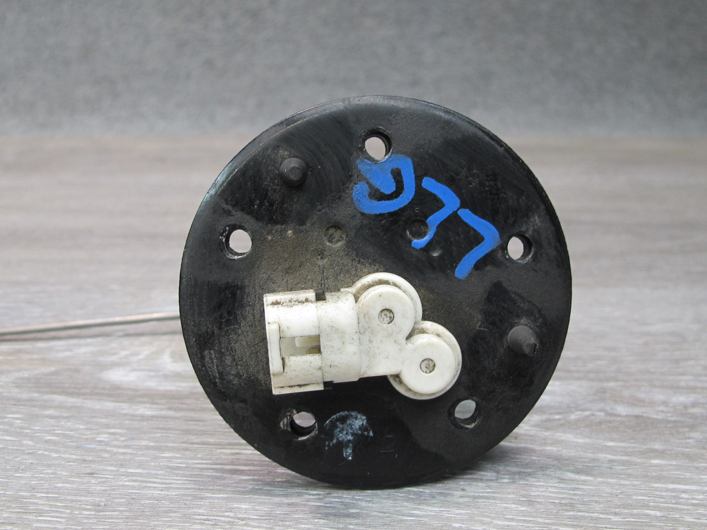 01-05 Lexus JZS160L GS300 Set of 2 Fuel Pump Level Sensor Assembly OEM