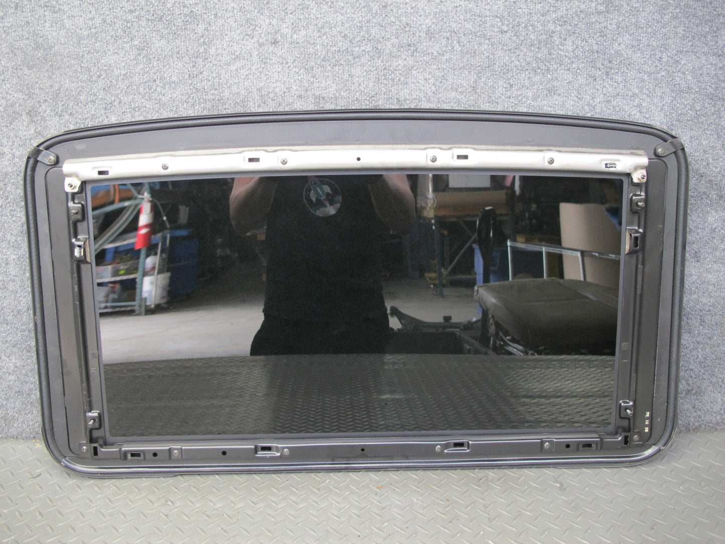 95-00 Lexus UCF20L LS400 Sunroof Moonroof Glass Panel OEM