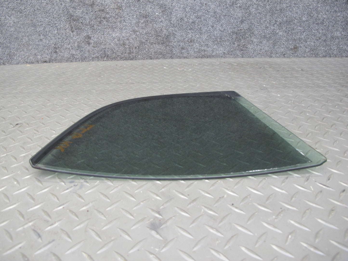 01-05 Lexus JZS160L GS430 GS300 Rear Right Quarter Window Glass OEM