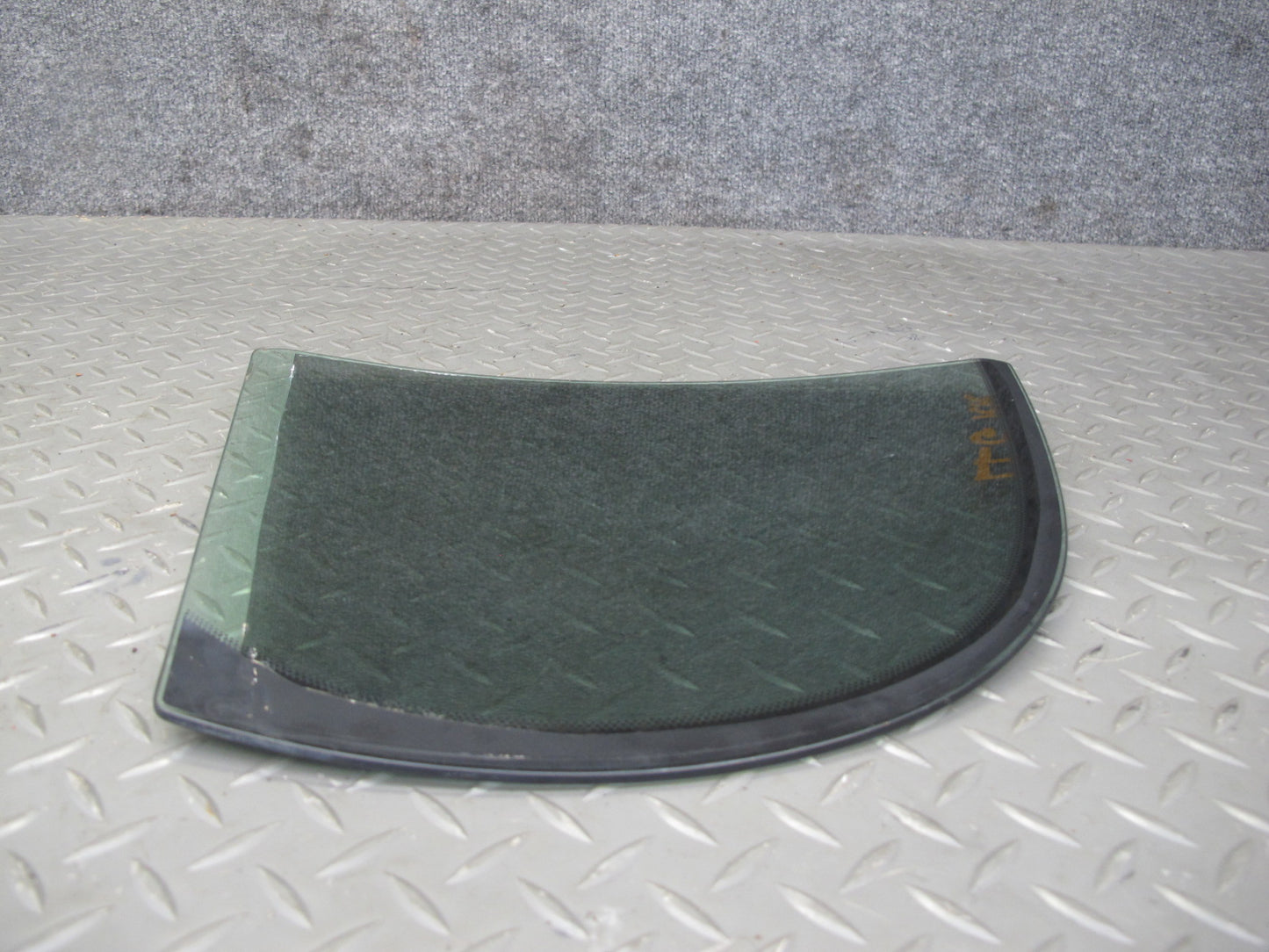 01-05 Lexus JZS160L GS430 GS300 Rear Right Quarter Window Glass OEM