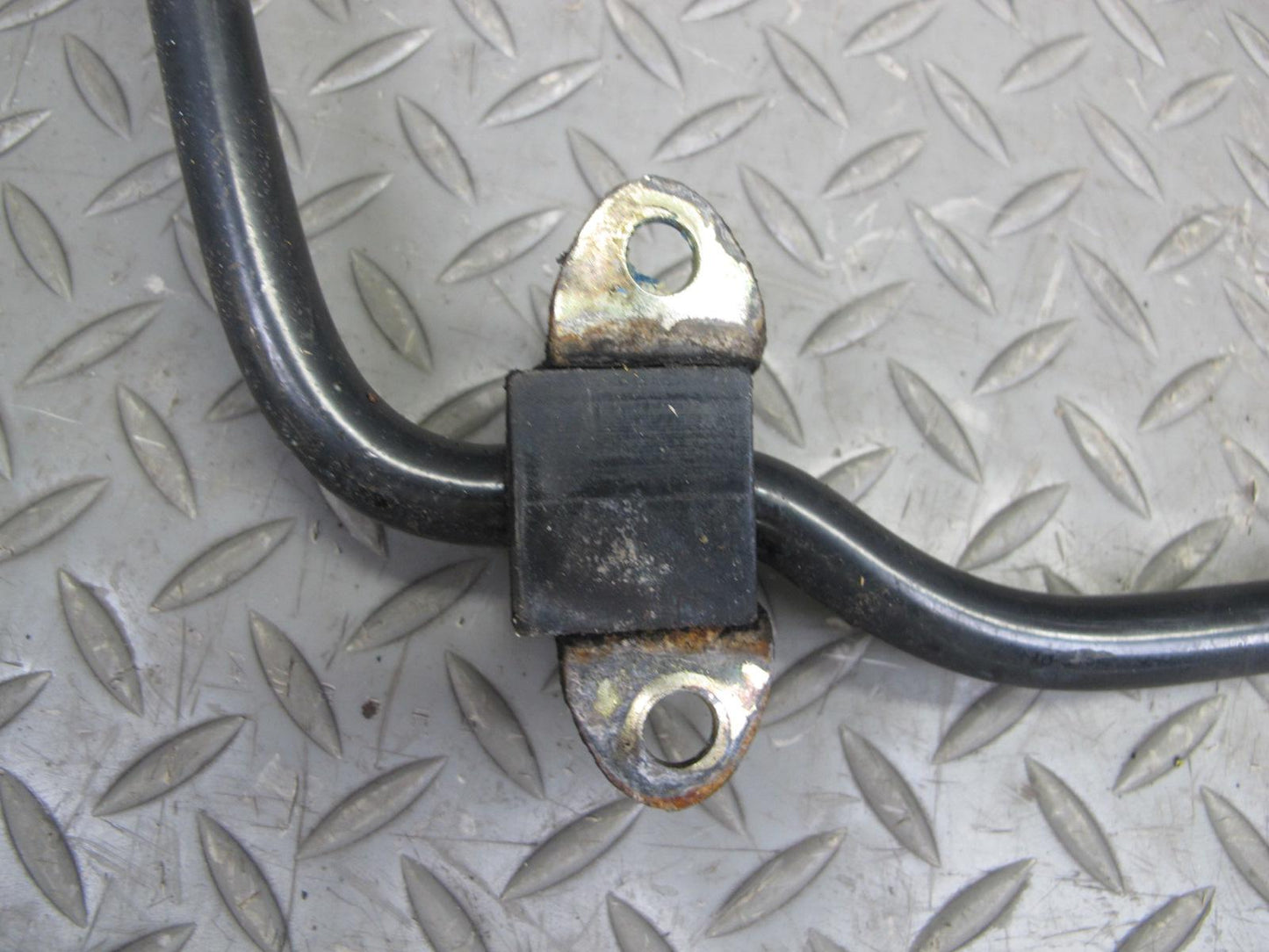75-85 Mercedes W123 Rear Anti Roll Skate Stabilizer Sway Bar OEM