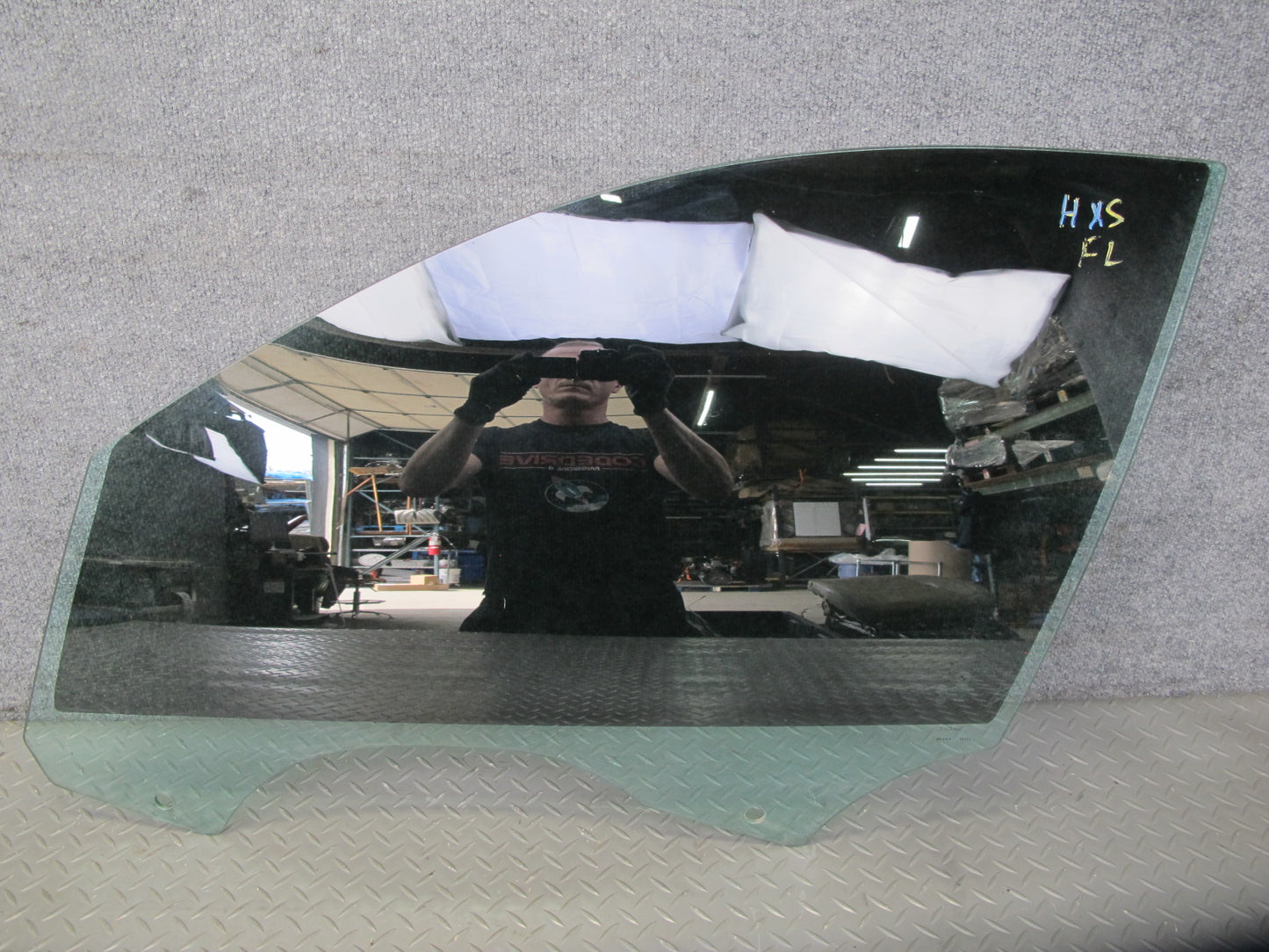 2008-2014 BMW E71 E72 X6 Front Left Driver Side Door Glass Window