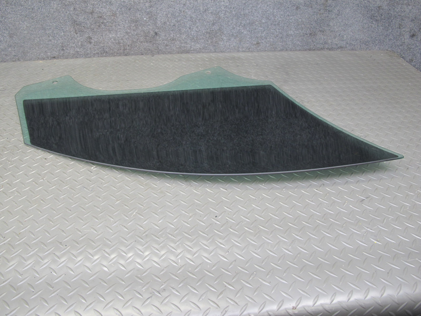 2008-2014 BMW E71 E72 X6 Front Left Driver Side Door Glass Window