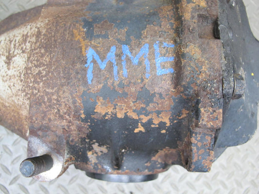 82-84 Mercedes W123 300D Rear Axle Differential Carrier 3.07 Ratio OEM