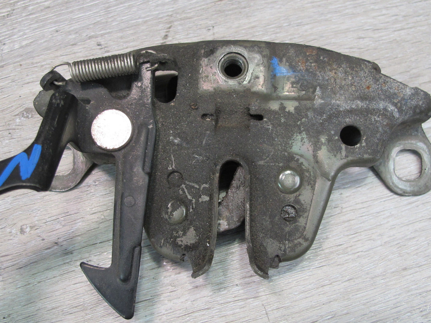 90-96 Nissan 300ZX Z32 Coupe Front Hood Lock Latch OEM