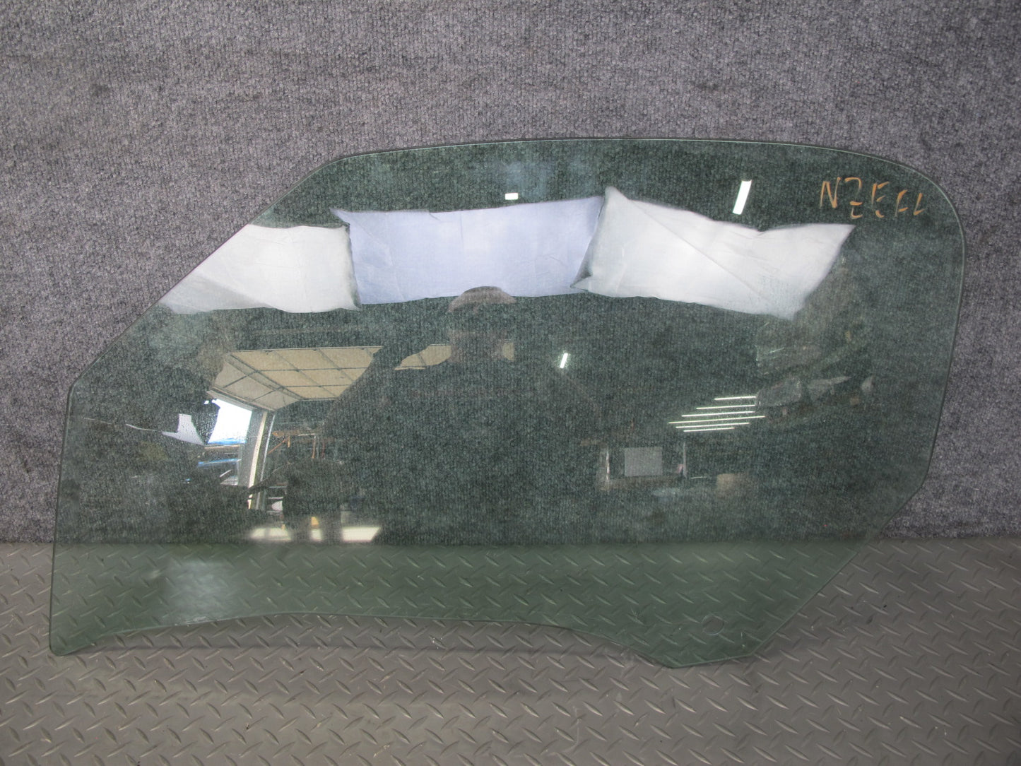 10-19 Nissan 370Z Z34 Convertible Front Left Driver Door Glass Window OEM