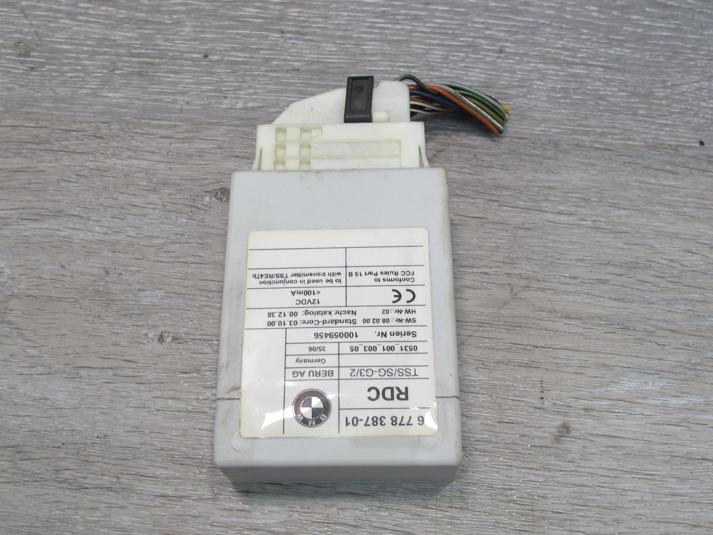 2006-2010 BMW E63 E64 TPMS RDC Tire Pressure Monitor Sensor Module 6778387
