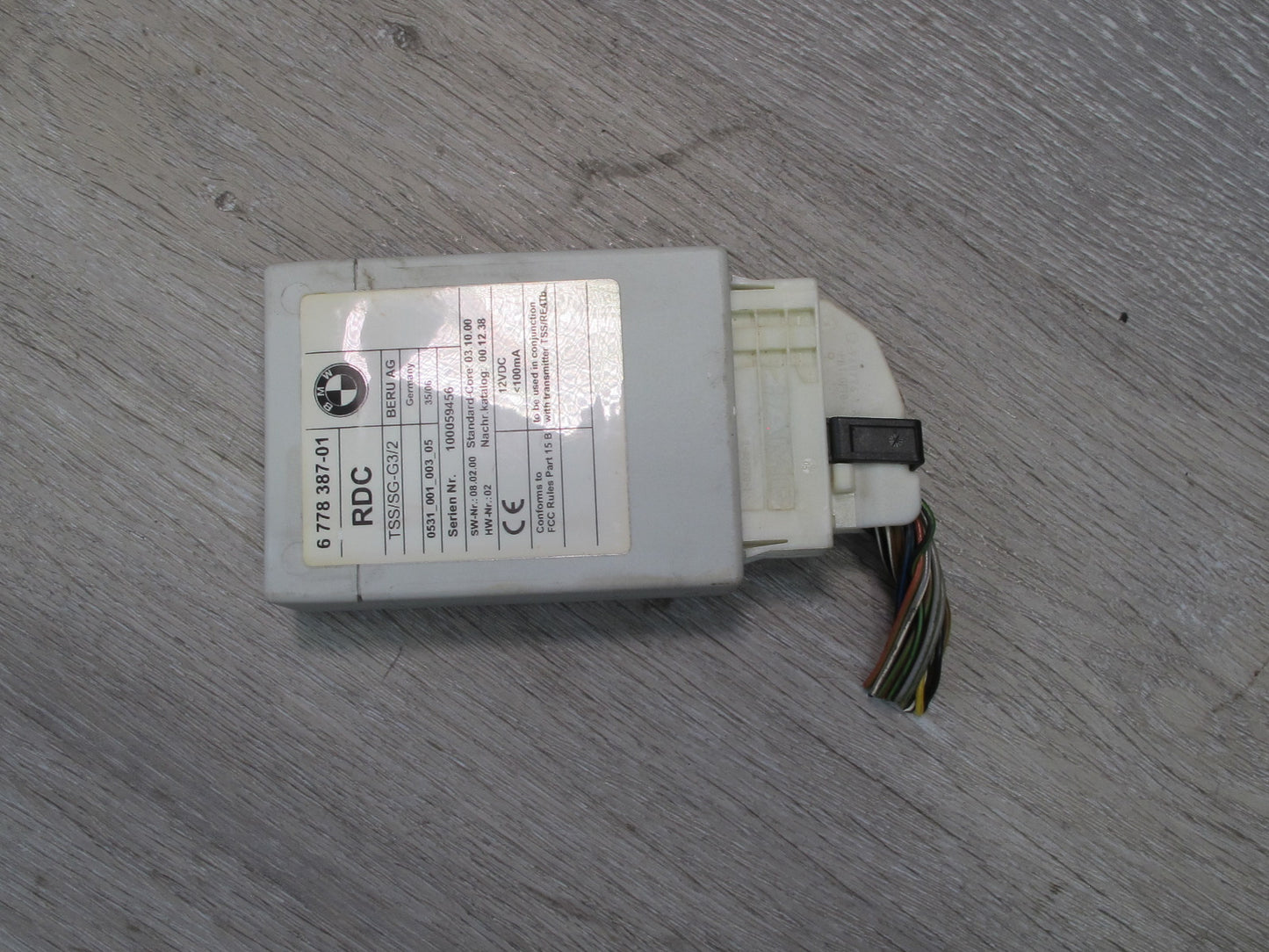 2006-2010 BMW E63 E64 TPMS RDC Tire Pressure Monitor Sensor Module 6778387