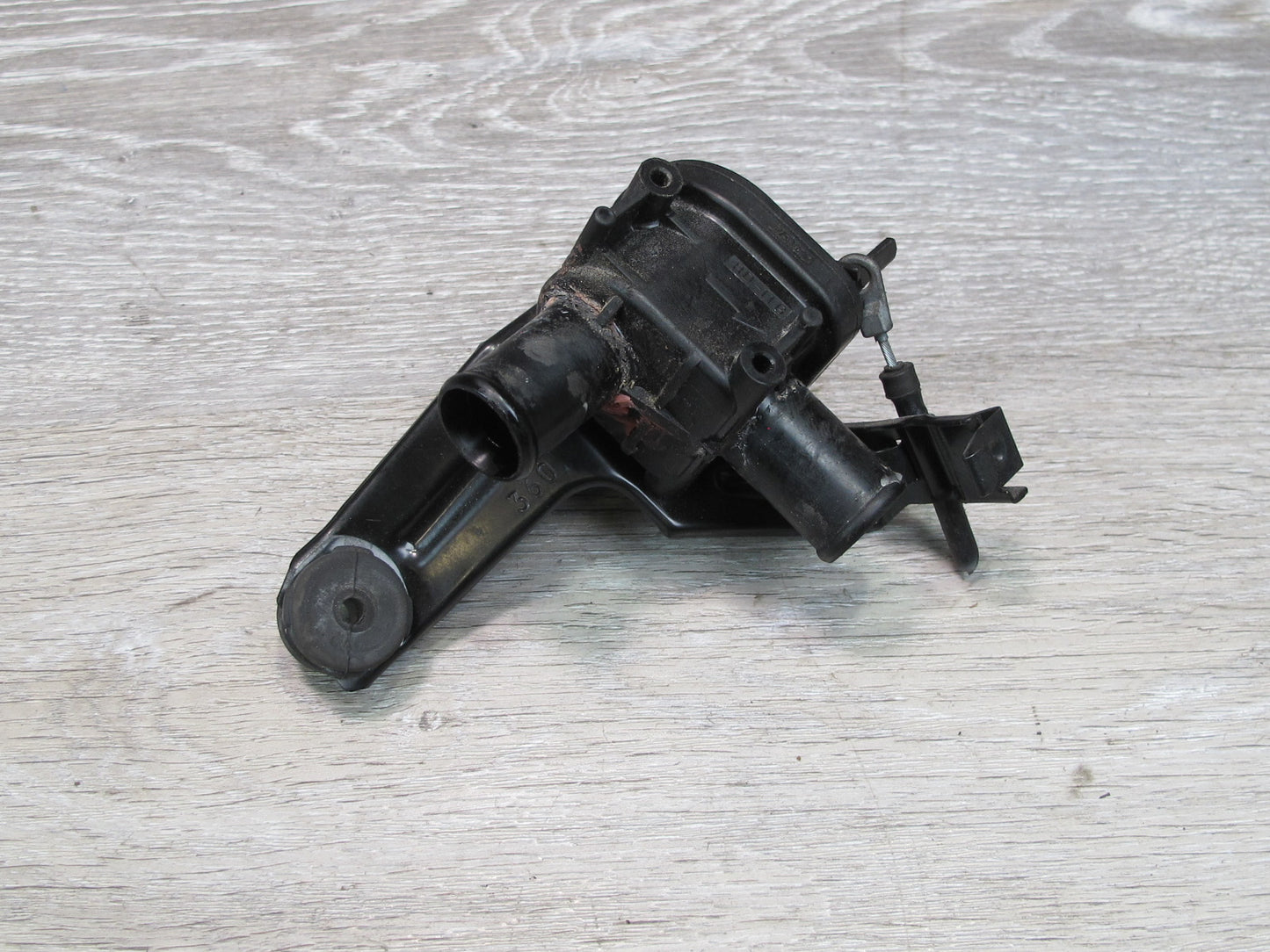 98-00 Lexus UCF20L LS400 Heater Control Water Valve OEM
