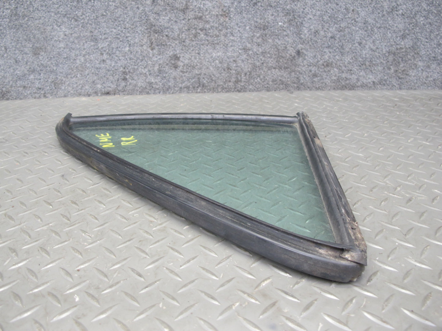 75-85 Mercedes W123 Rear Right Door Vent Glass Window OEM