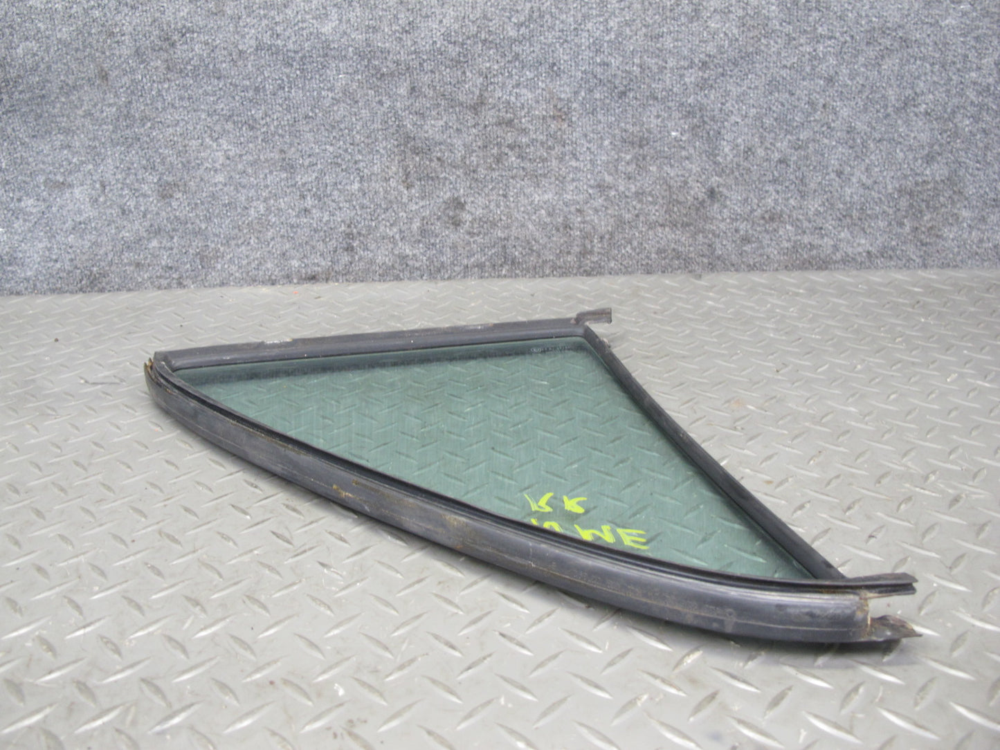 75-85 Mercedes W123 Rear Right Door Vent Glass Window OEM