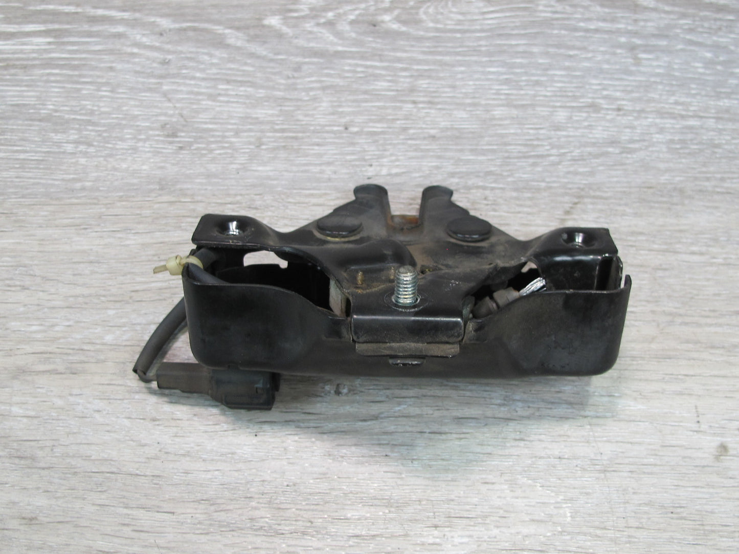 95-00 Lexus UCF20L LS400 Front Hood Bonnet Lock Latch OEM