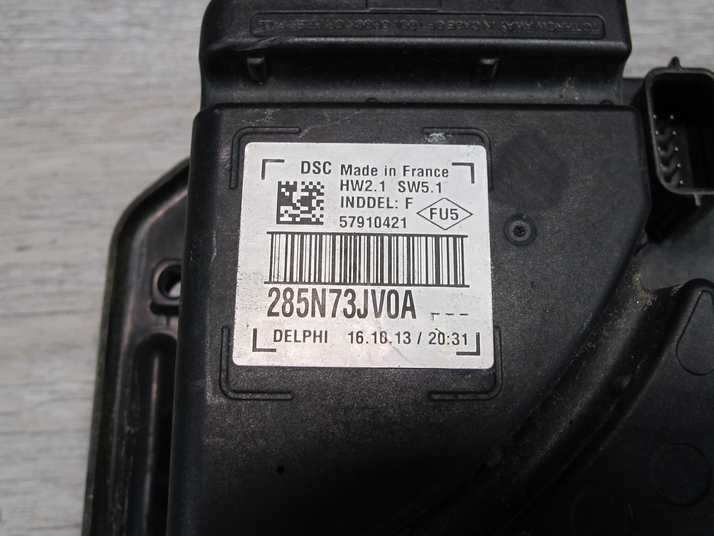 2014-2017 Infiniti QX60 2.5L Hybrid Pedestrian Warning Speaker 285N73JV0A