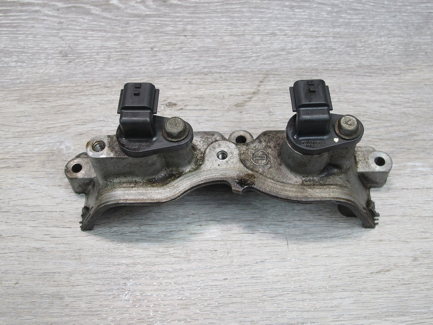 2014-2017 Infiniti QX60 2.5L Hybrid Engine Motor Camshaft Cover w Sensors