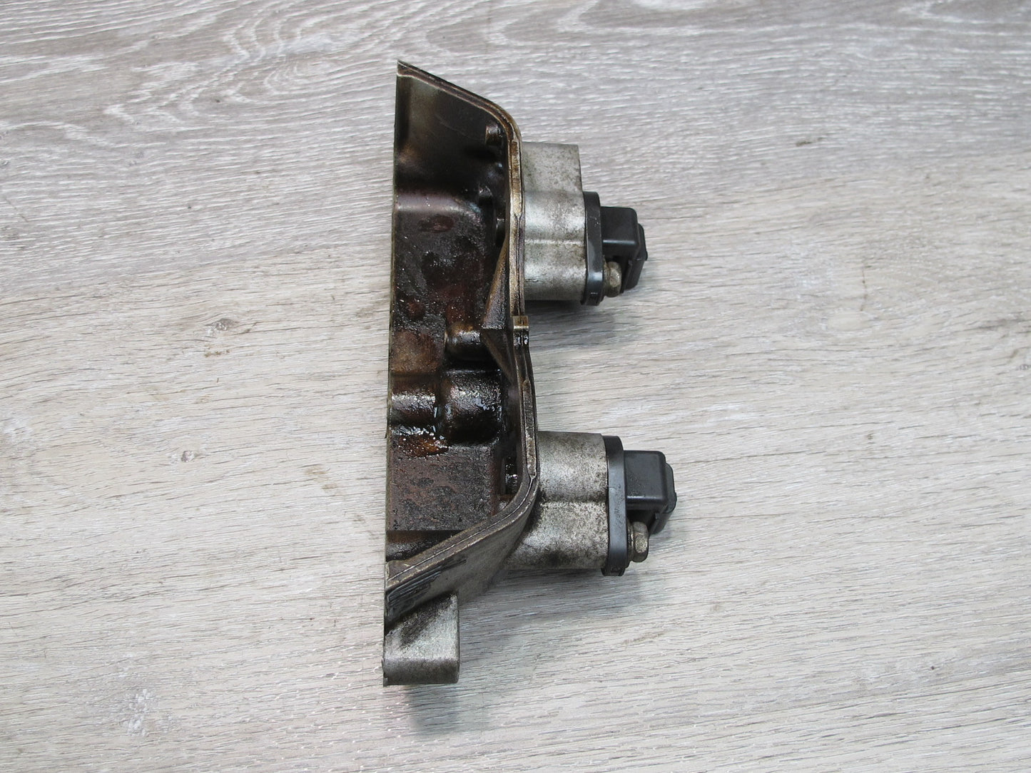 2014-2017 Infiniti QX60 2.5L Hybrid Engine Motor Camshaft Cover w Sensors