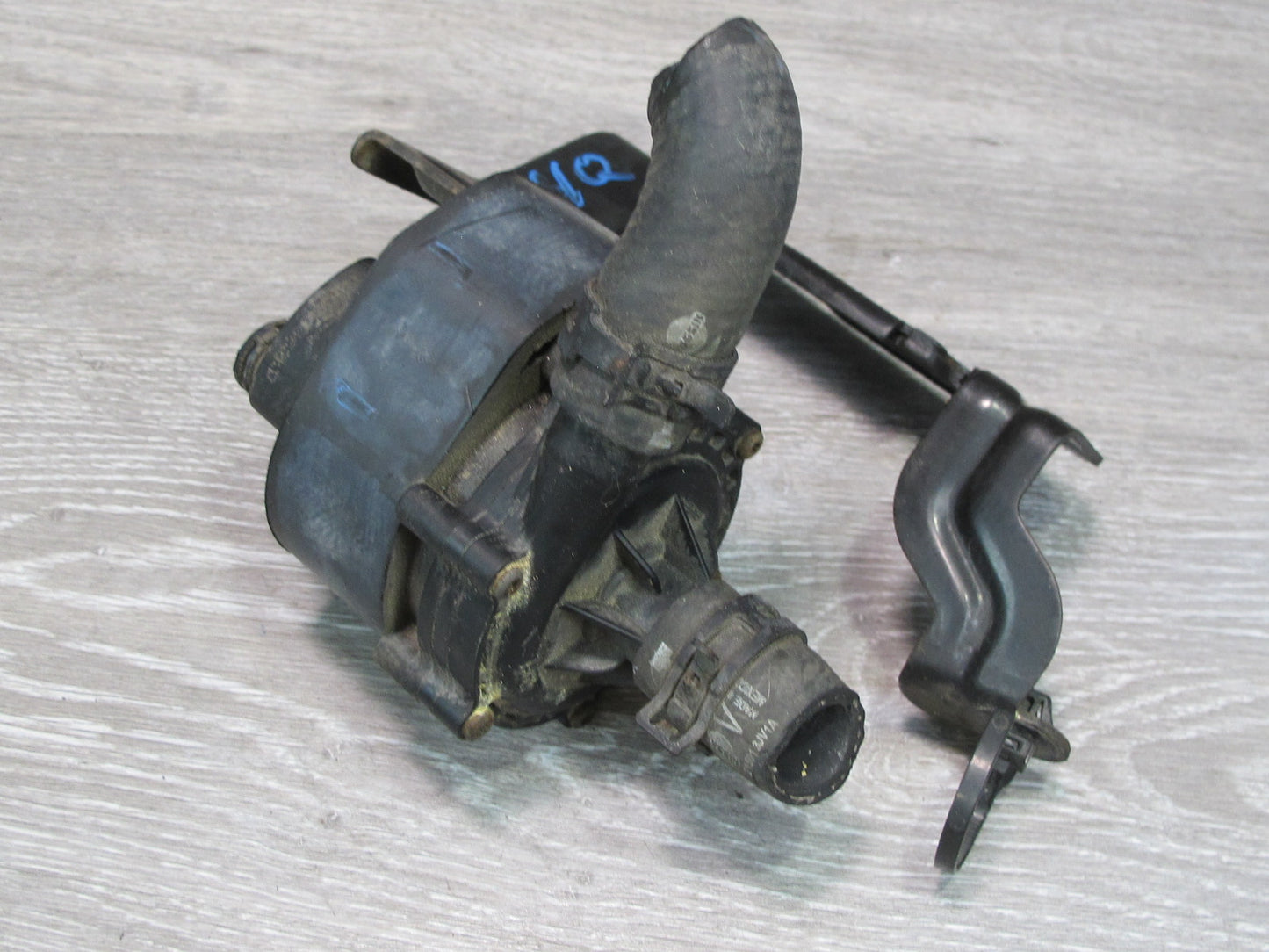2014-2017 Infiniti QX60 2.5L Hybrid Engine Auxiliary AUX Cooling Water Pump