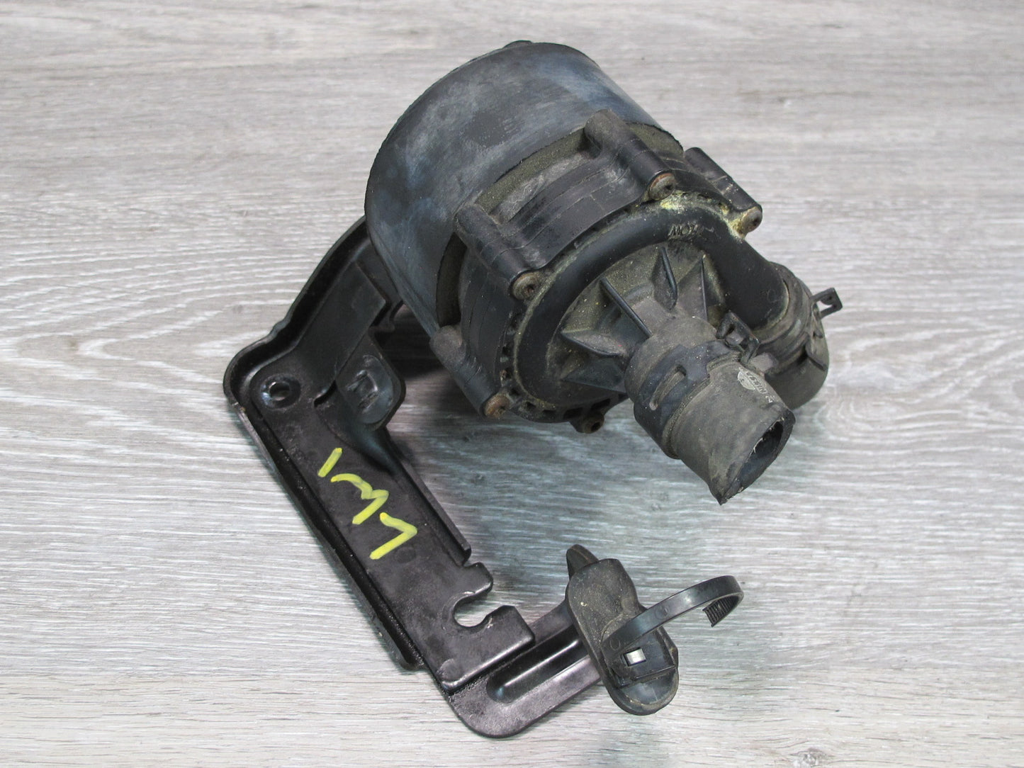 2014-2017 Infiniti QX60 2.5L Hybrid Engine Auxiliary AUX Cooling Water Pump