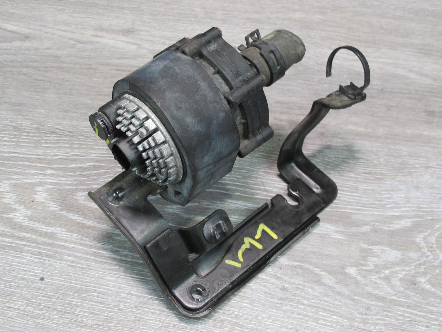 2014-2017 Infiniti QX60 2.5L Hybrid Engine Auxiliary AUX Cooling Water Pump