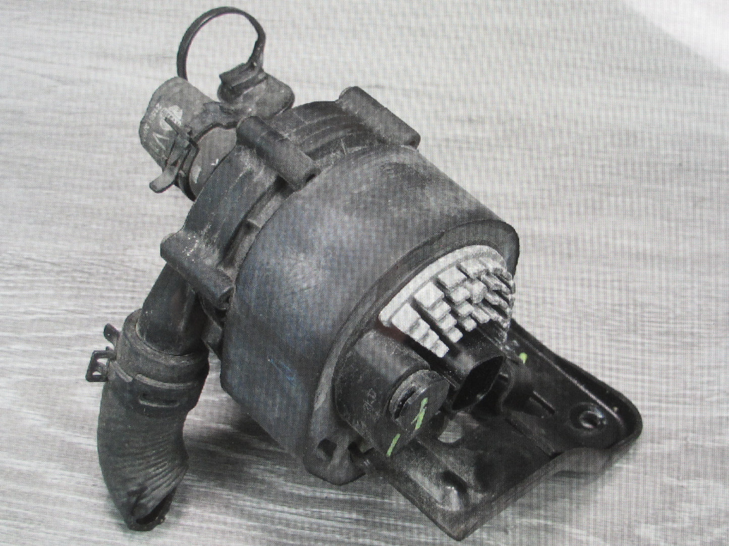 2014-2017 Infiniti QX60 2.5L Hybrid Engine Auxiliary AUX Cooling Water Pump