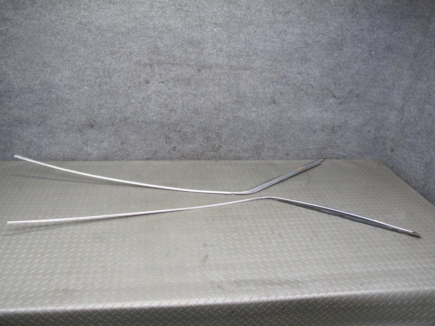 77-85 Mercedes W123 Sedan Left & Right Door Upper Roof Chrome Trim Molding Set