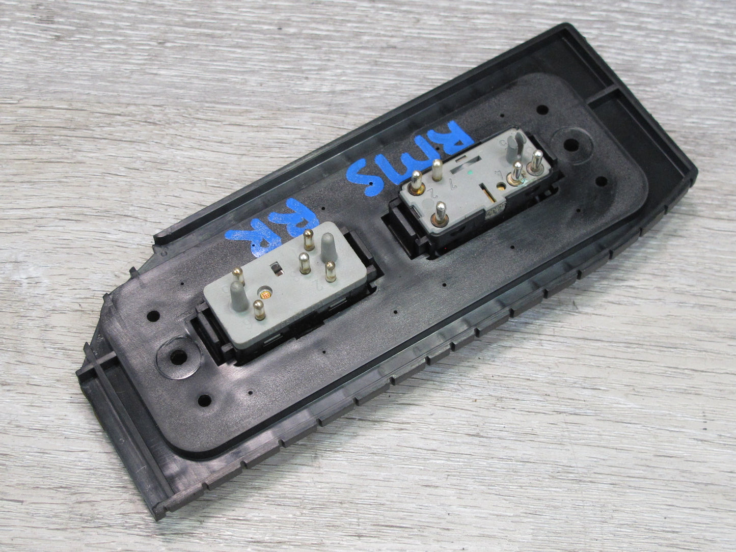 94-99 Mercedes W140 S-class Rear Right Door Window Heated Seat Switch OEM